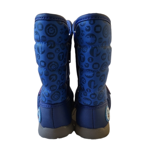 Thomas &Friends snow boots size 7